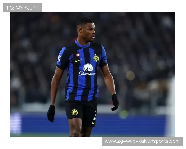 国米边翼卫体系起作用，邓弗里斯多次送出高质量传中